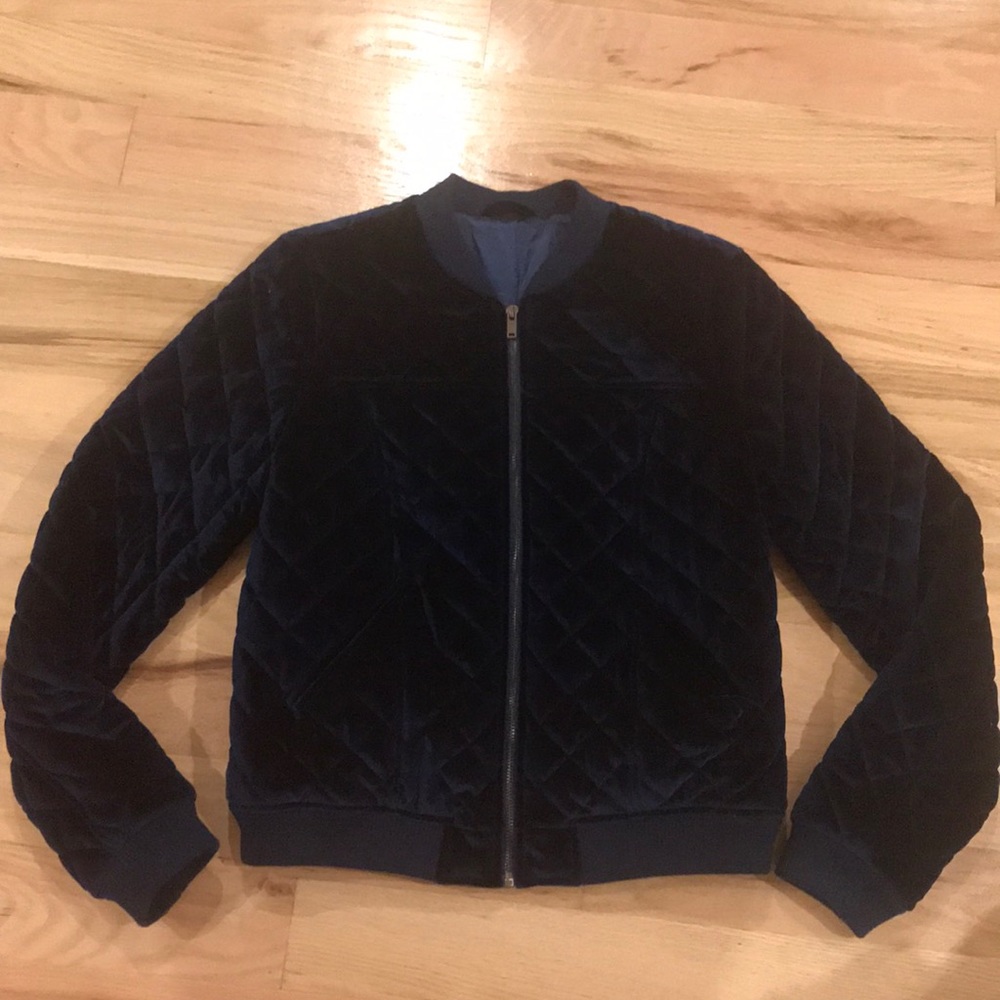 Velvet bomber jacket-never worn
